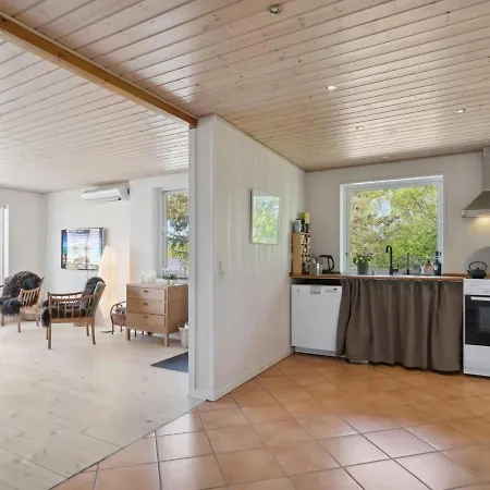 Lenaya - 1km From The Sea In Djursland And Mols By Interhome Эбельтофт