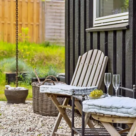 Dom wakacyjny Lenaya - 1km From The Sea By Interhome